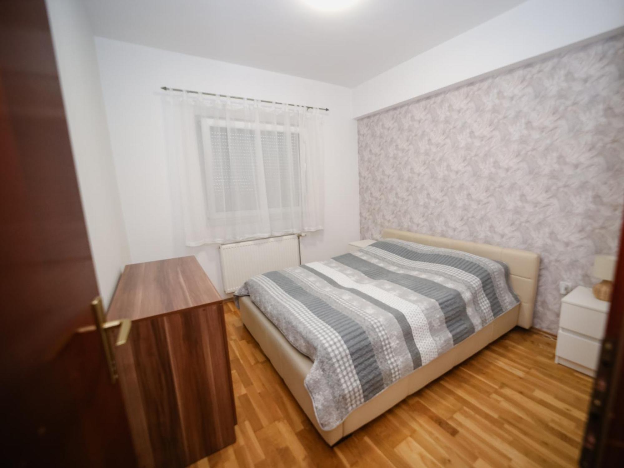 Iva Lux Stan Na Dan Apartman Banja Luka Kültér fotó